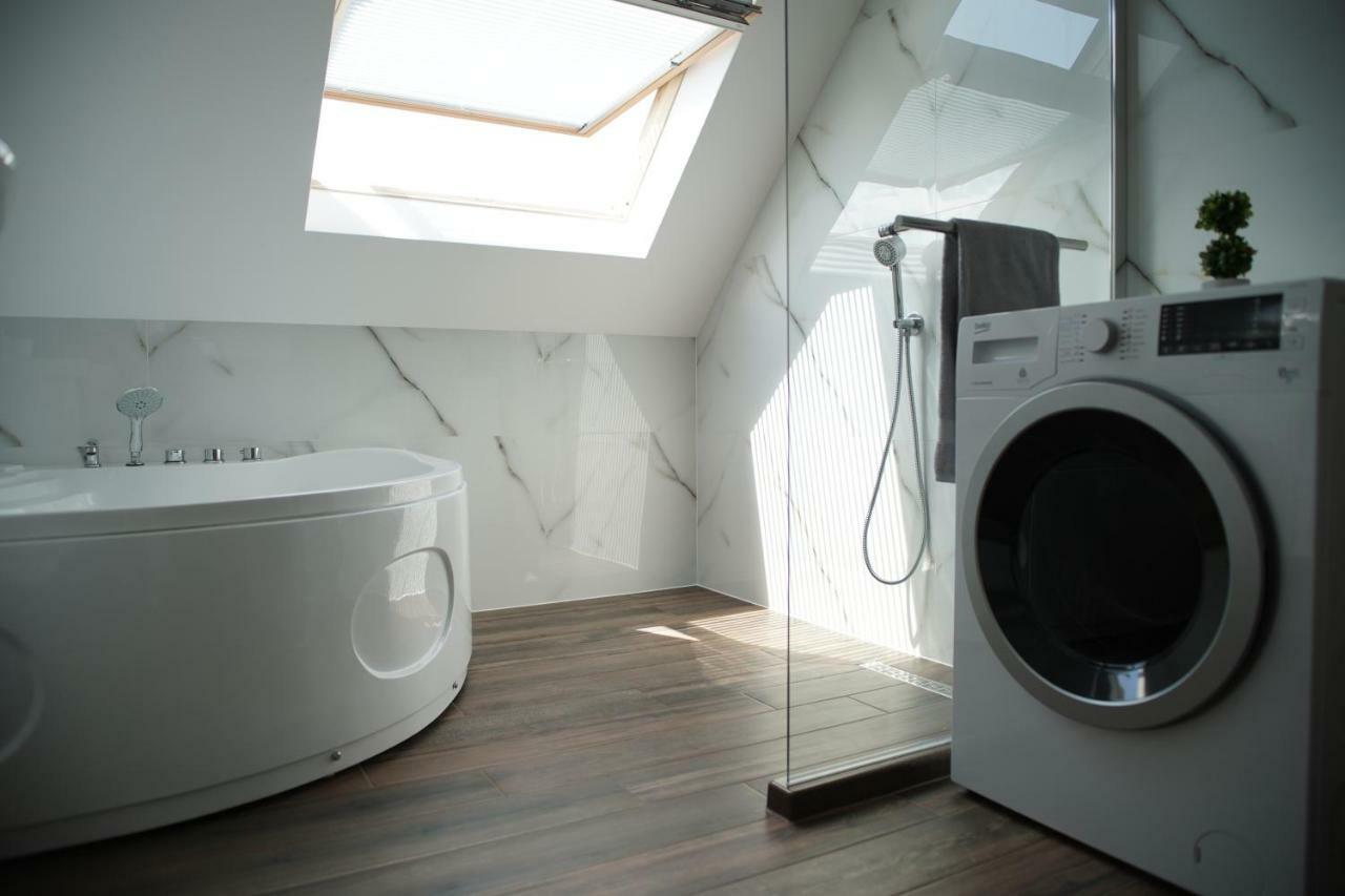 Roma Apartment *